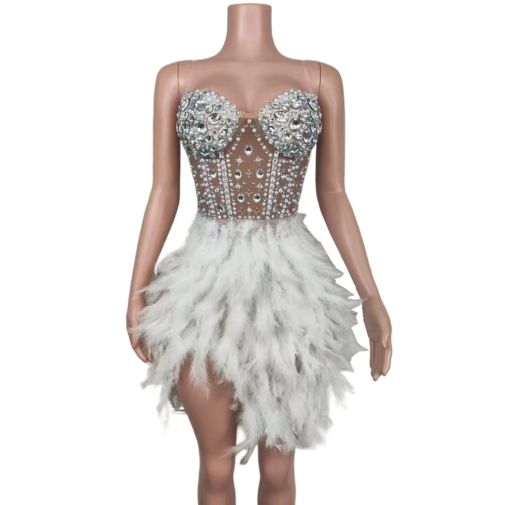 

Короткая юбка с блестящими стразами и жемчугом и перьями, женская сексуальная сетчатая прозрачная вечерняя платье для дня рождения, праздничная одежда для выпускного вечера