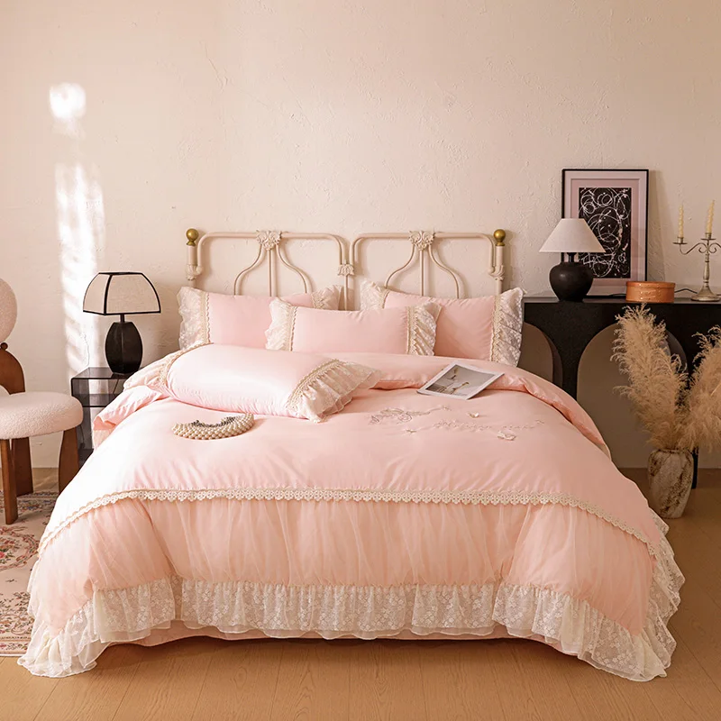 Luxury Princess Style Embroidered Lace Egyptian Cotton Bedding Set Duvet Cover Set Flat/Fitted Bed Sheet Pillowcases 4Pcs