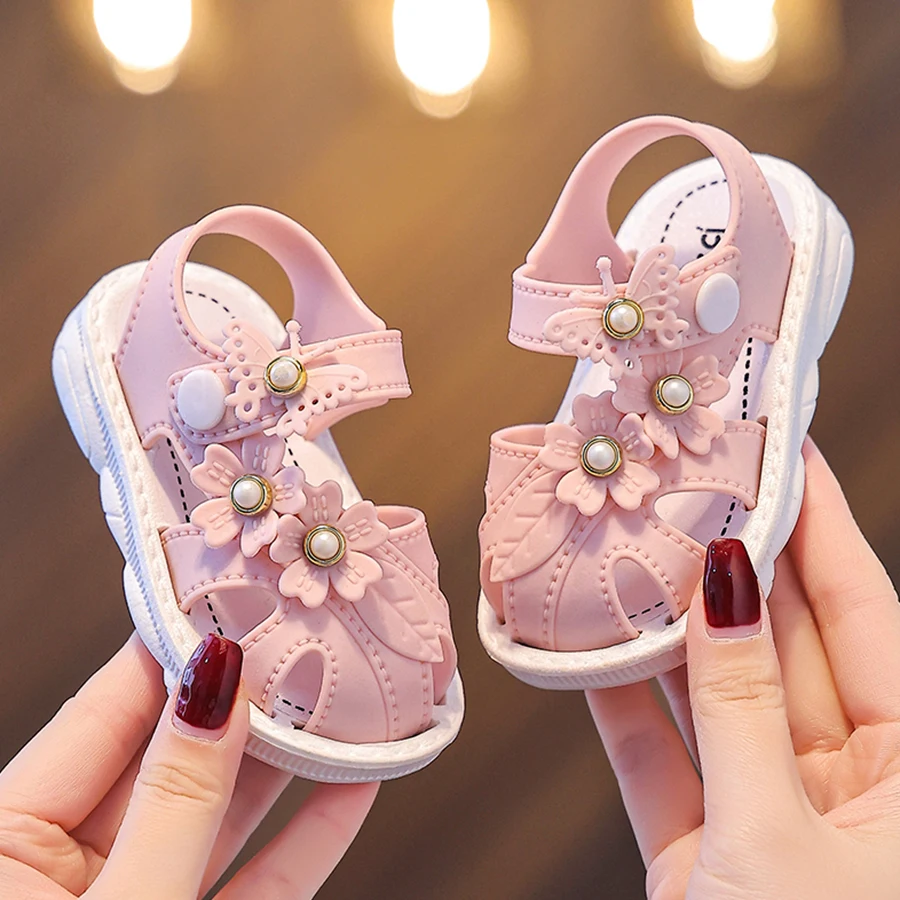 New Summer Aged 0-3 Cute Flower Pearls Baby Shoes For Girls Non-Slip Soft-Soled Children Toddler Kids Sandals With Covered Toes