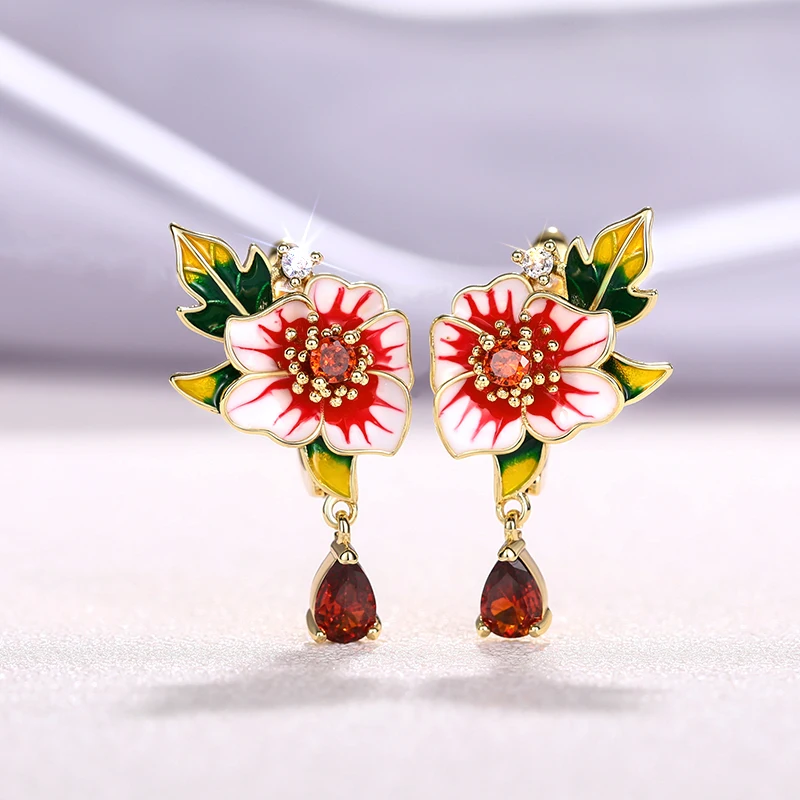 Huitan Gorgeous Flower Earrings for Women Red Flower Green Leaf Aesthetic Enamel Earrings Wedding Party Temperament Lady Jewelry
