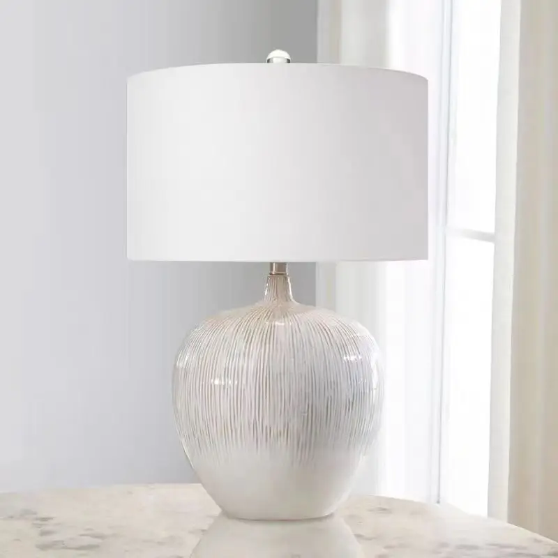 

Simple, high-end, white, ceramic, desk lamp, villa, living room, bedroom, bedside, new, ceramic lamp
