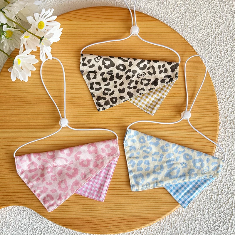 

10PCS/Set Cat Triangle Scarf Cute Dog Bandana Puppy Bib Leopard Print British Style Pet Bib Cute Bib Fabric Neckband Wholesale