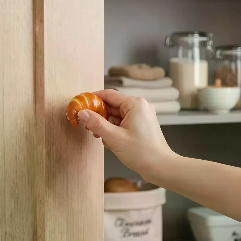 Creative Bread-Shaped Cabinet Door Handle Cute Door Handle Kitchen Drawer Wardrobe Door Knob Furniture Hardware