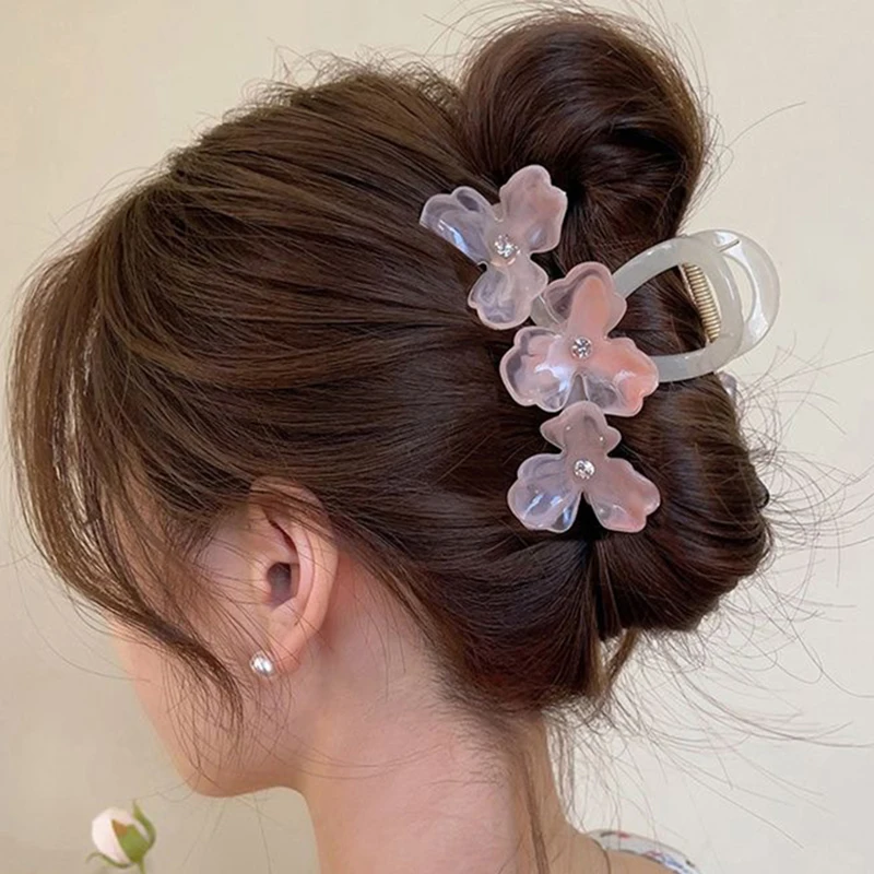 

New Three Petal Flower Hair Clip Women Elegant Non-Slip Ponytail Clip Simple Versatile Bow Shark Clip Headdress Hair Accessories