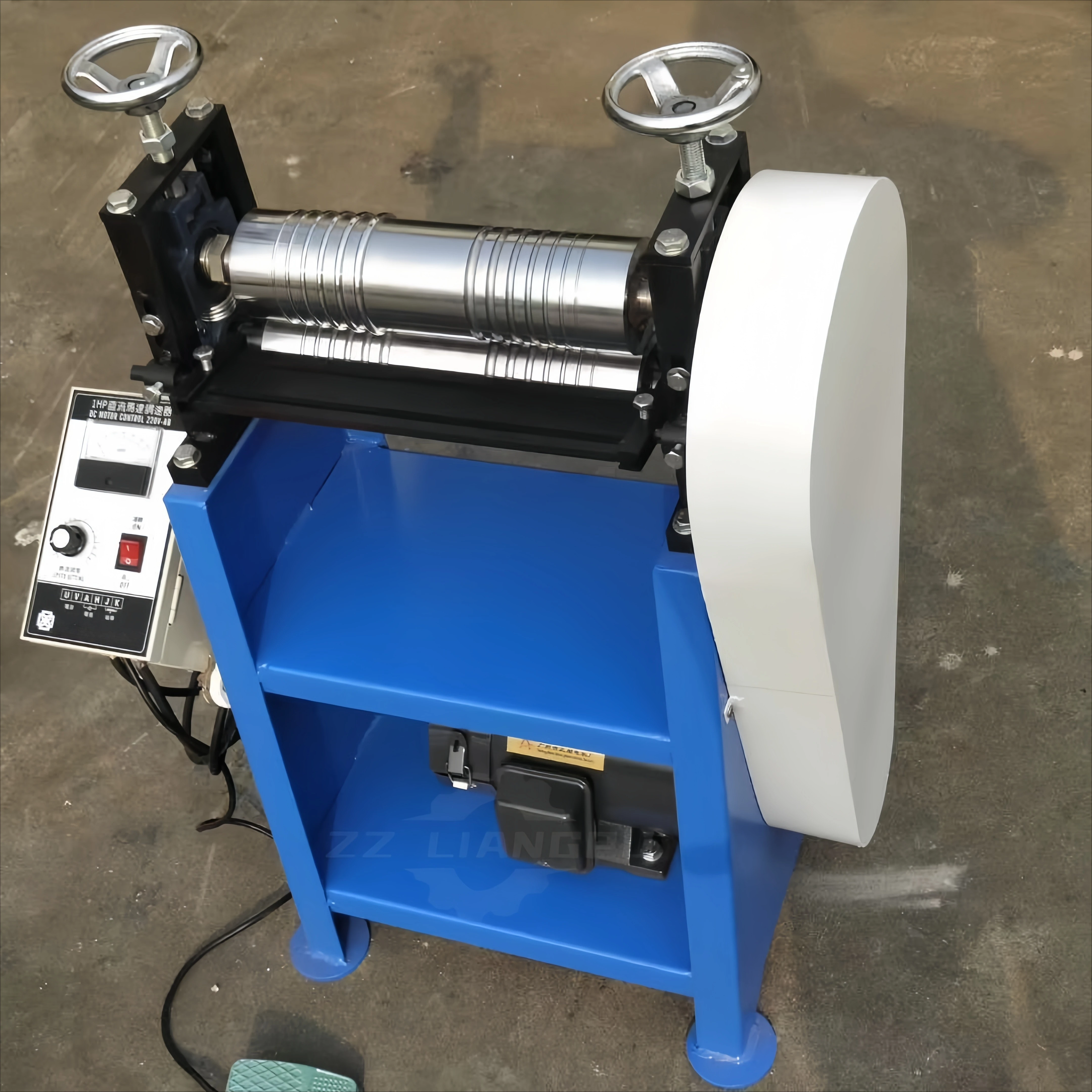 

Машина для гибки кожи для изготовления круглых ювелирных изделий, машинка для гибки страз и шнуров (гидроформовочная)