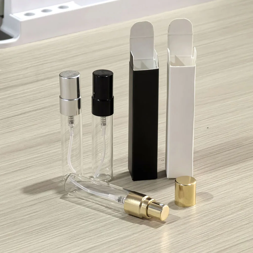50 قطعة/الوحدة زجاجة عطر فارغة مع صندوق زجاجات رذاذ واضحة رذاذ عطر مع حزمة ورقة مربعة قابلة للتعبئة زجاجة عطر صغيرة