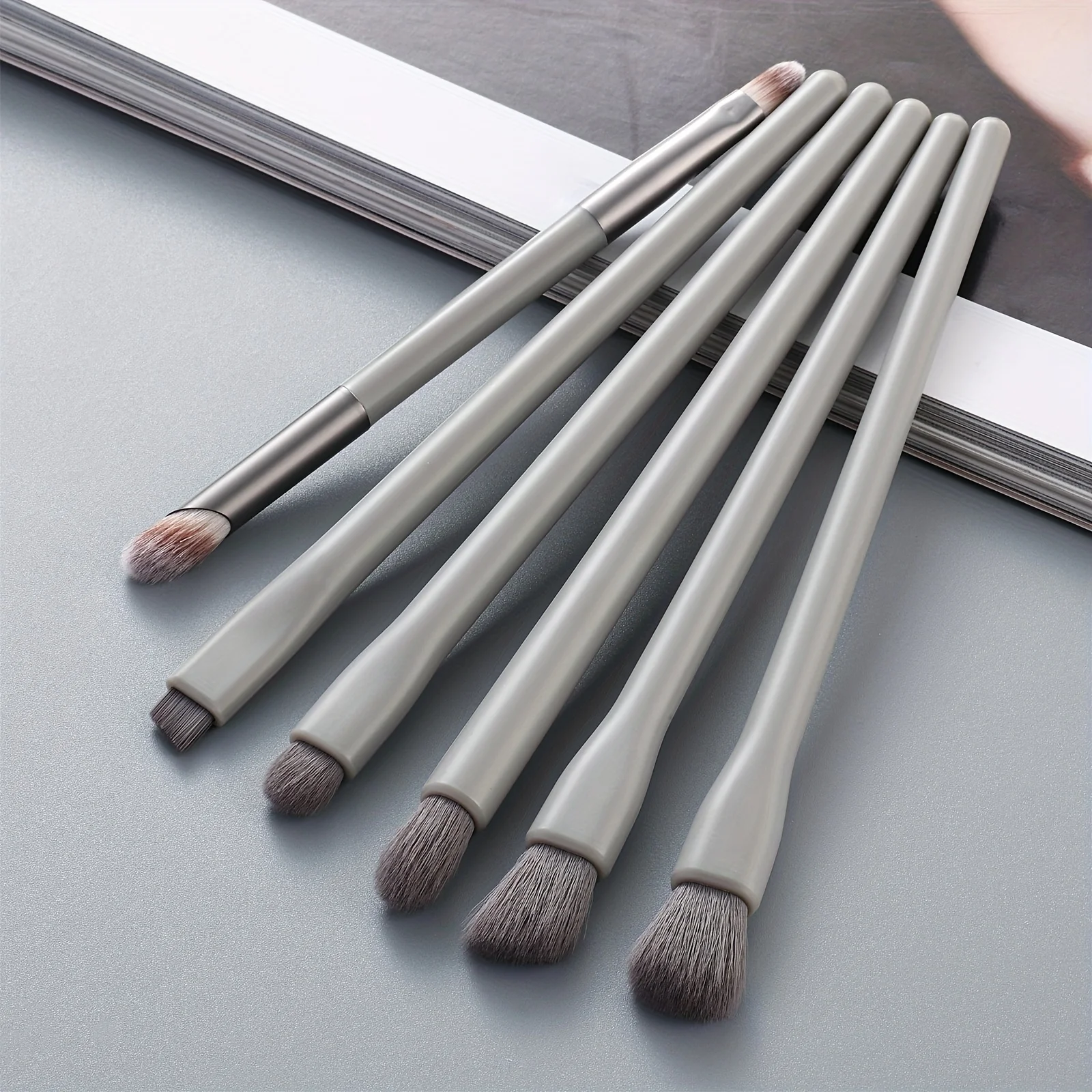 KOSMETYKI 6 travel makeup brush Eyeshadow Brush Eyebrow brush lip brush Smudge brush Eye makeup tools