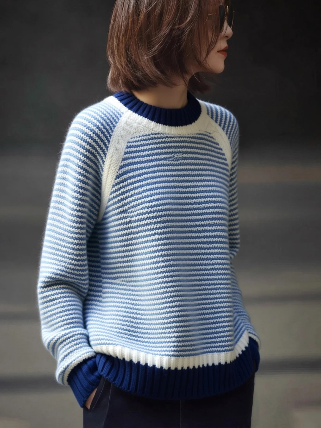 

2025 Winter New Sle Women's Knitted Sweater Commute round Ne Striped Color Blo Faionable Yarn Woolen Long Sve Top