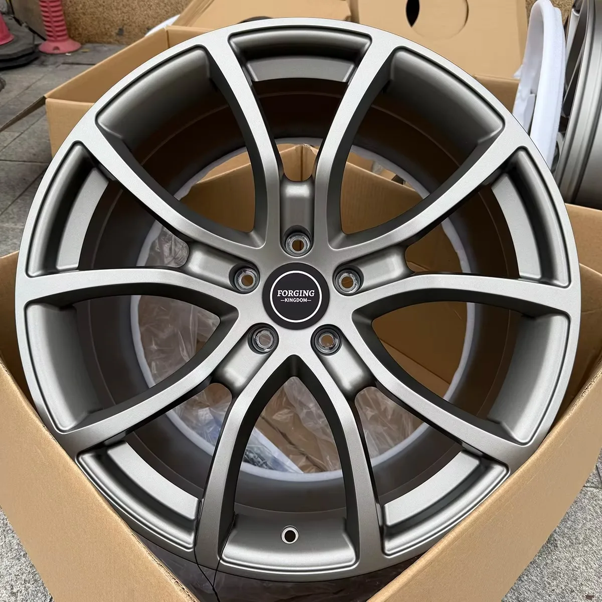 JT Two-Piece Forged Aluminium Alloy New Car Wheels 18-23 Inches Matte Black Multi Spoke Various Hole Spacings 5x108/114.3 In Sto