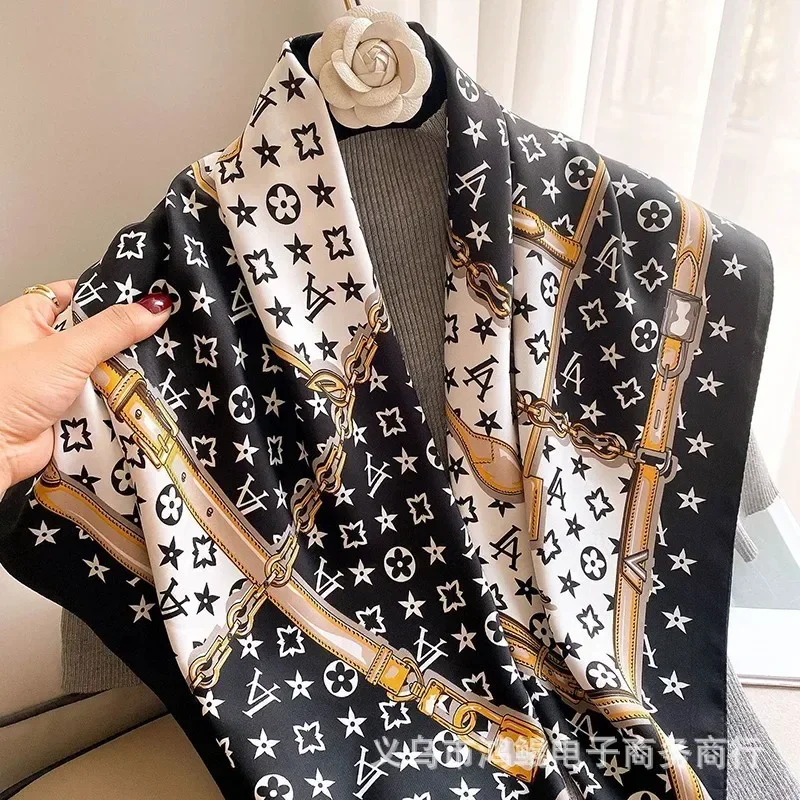 Artificial Silk Geometric Chain Printed Alphabet Luxury Hijab Fashion Black Gold Slim Shawl Scarf Soft Elegant Hijab 90*90cm