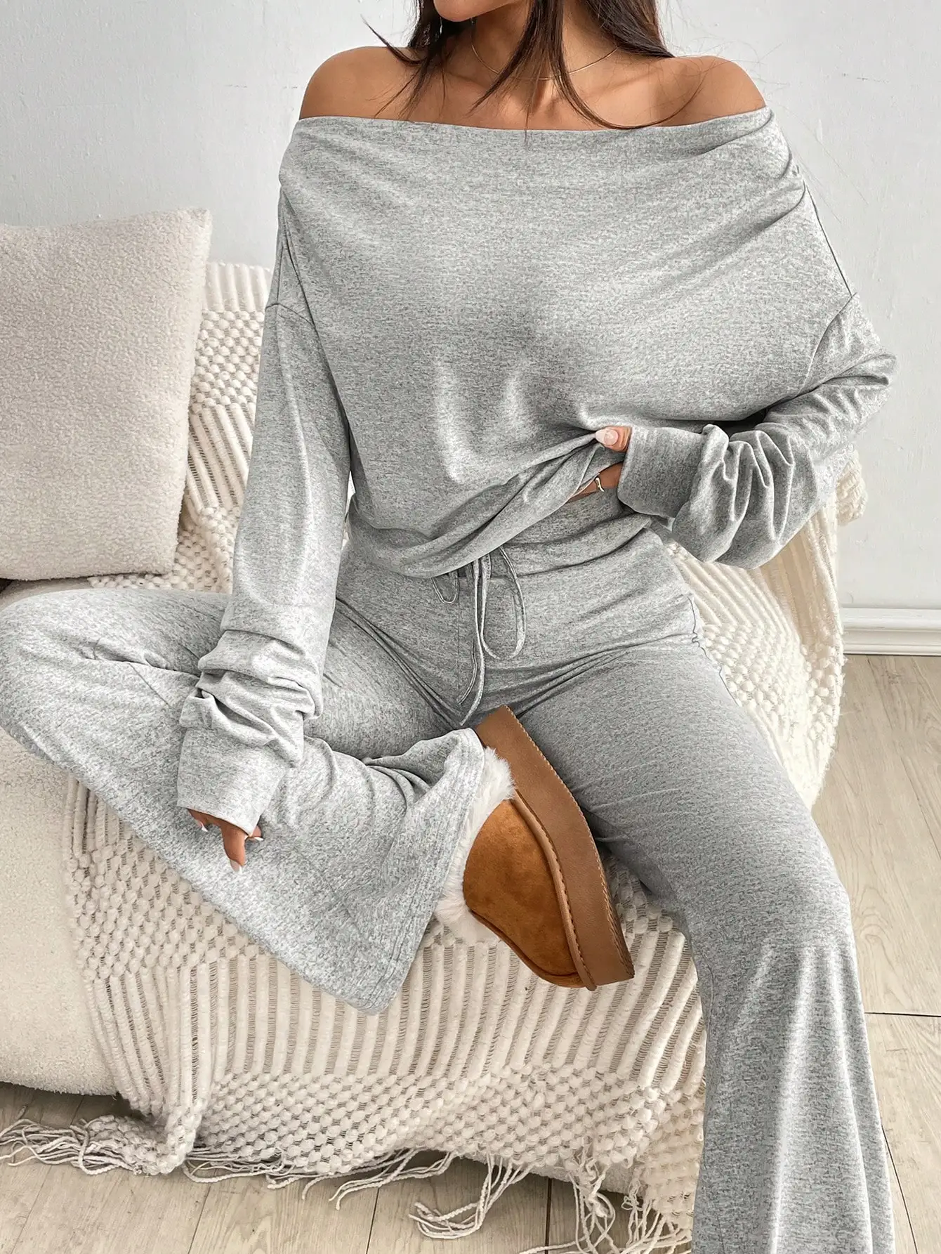 Simple Casual Solid Color Shoulder Bared Long Sleeve Loose Short Top with Low Waist Corded Vintage Flared Pants