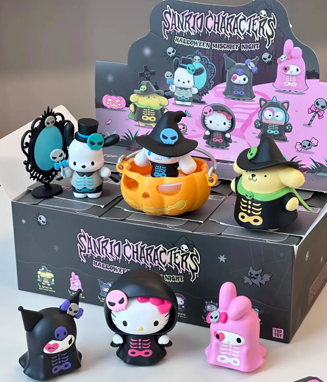 

Sanrio Хэллоуин Mischief Night Series слепая коробка милый мультяшный рисунок коллекционные украшения для косплея игрушки Mystery Box подарок на Хэллоуин