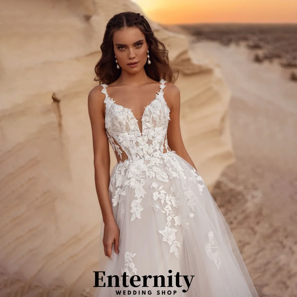 ชุดแต่งงานลูกไม้ปักลายแบบสั่งทำพิเศษ คอวี สายเดี่ยว สำหรับผู้หญิง ชุดเจ้าสาวเปิดหลังสุดหรูหรา ชุดแต่งงาน