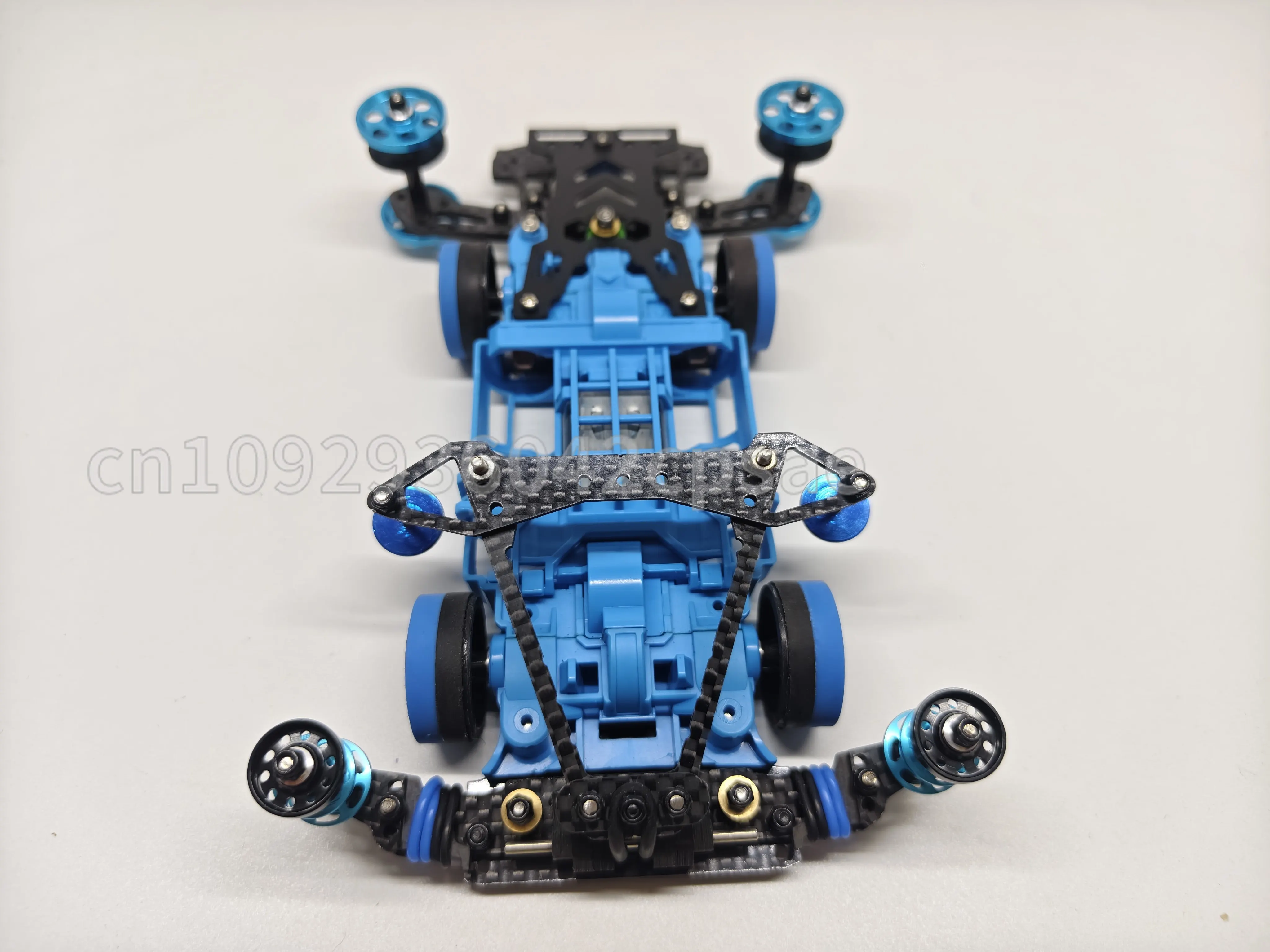 MSL Internal Suspension Chassis Car with Fish Head Single Spear Tail Purple 1/32 Mini 4WD Assembled Car