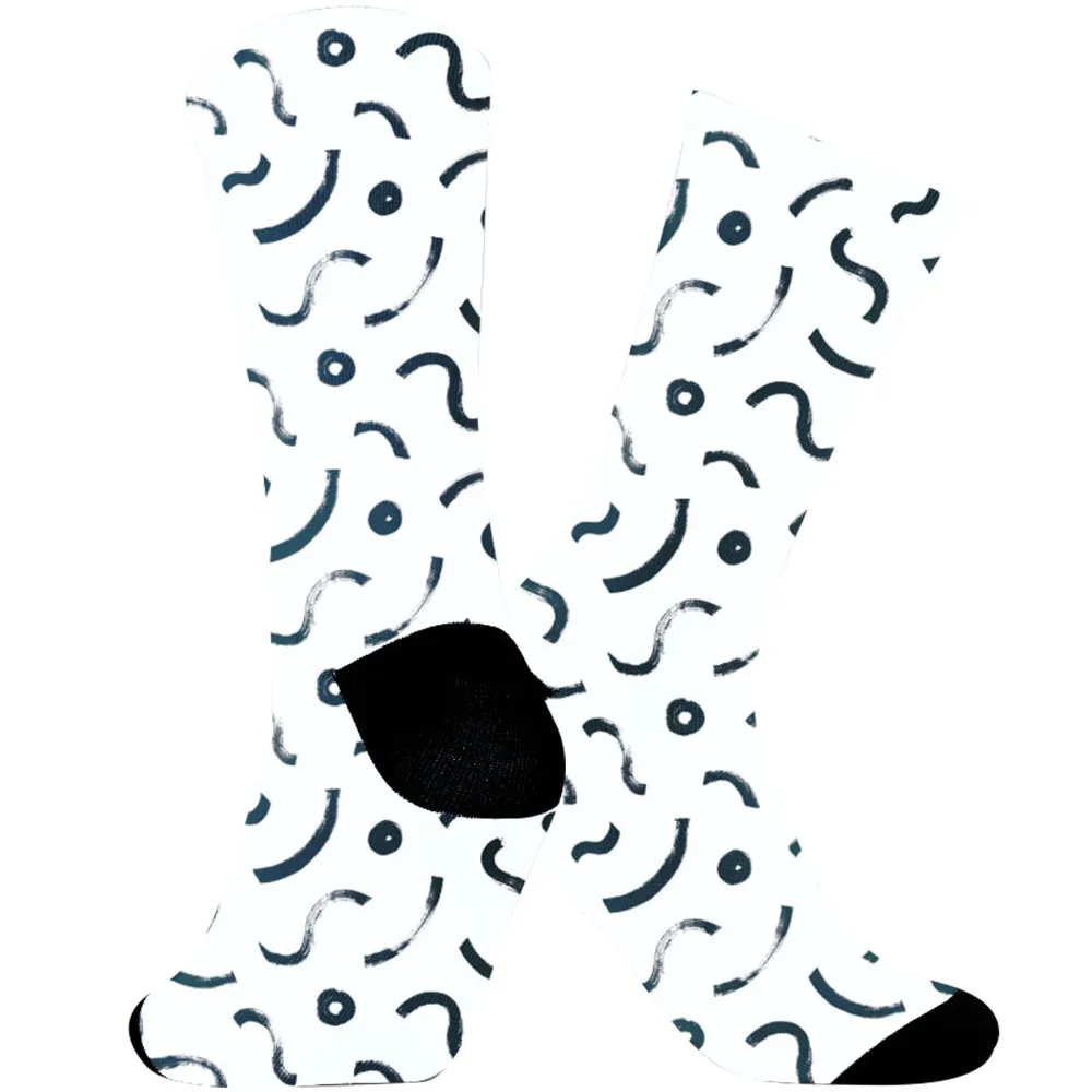 

2025 Новая утолщенная подошва и эластичная трубка, прочная и удобная, незаменимая для дома, с носками, окрашенными распылением.