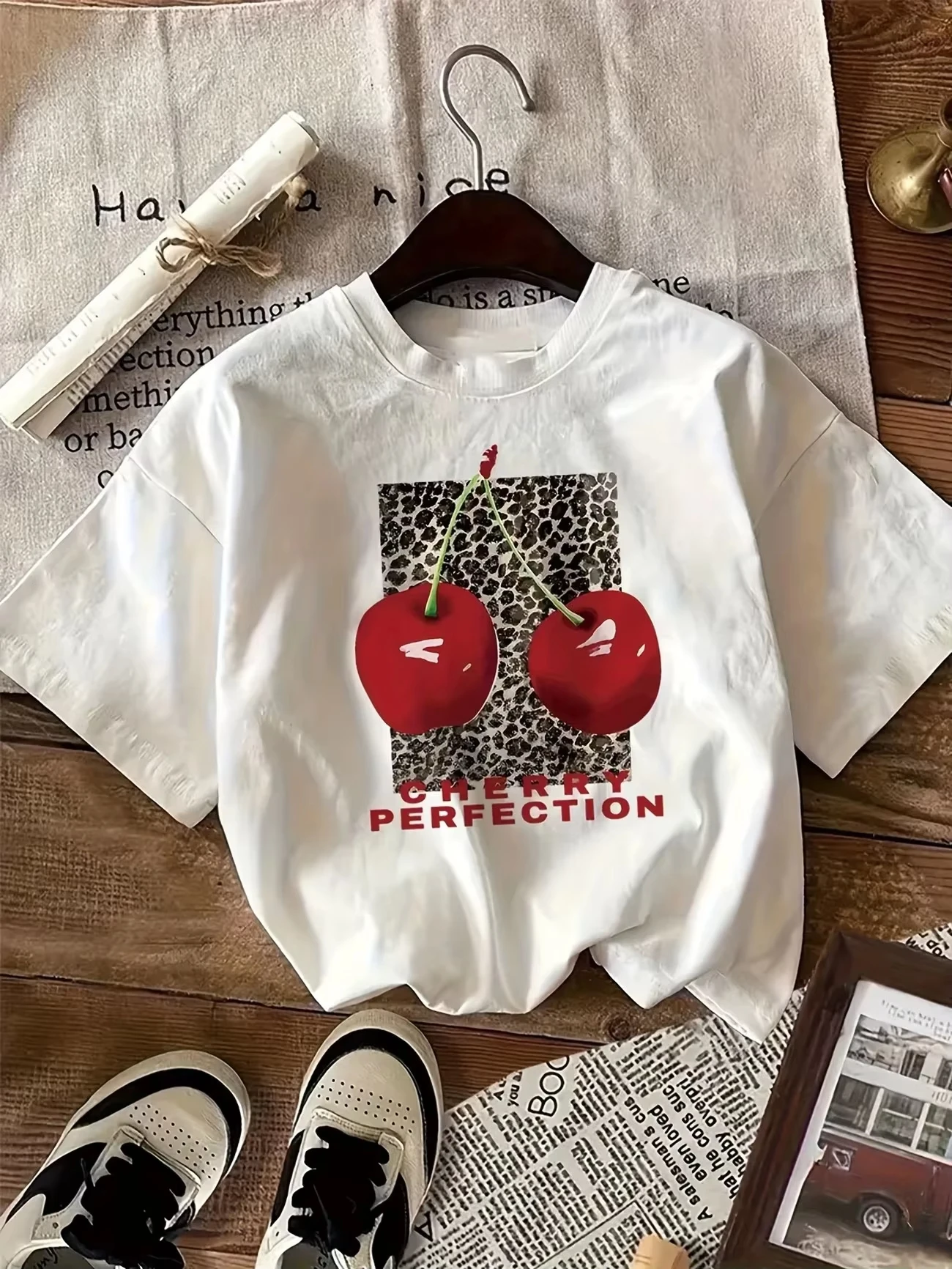 2026 Women's Y2K Cherry Print T-Shirt Crew Neck Short Sleeve Graphic Tops Tees Loose Fit All-Season Comfort Outdoor Unisex