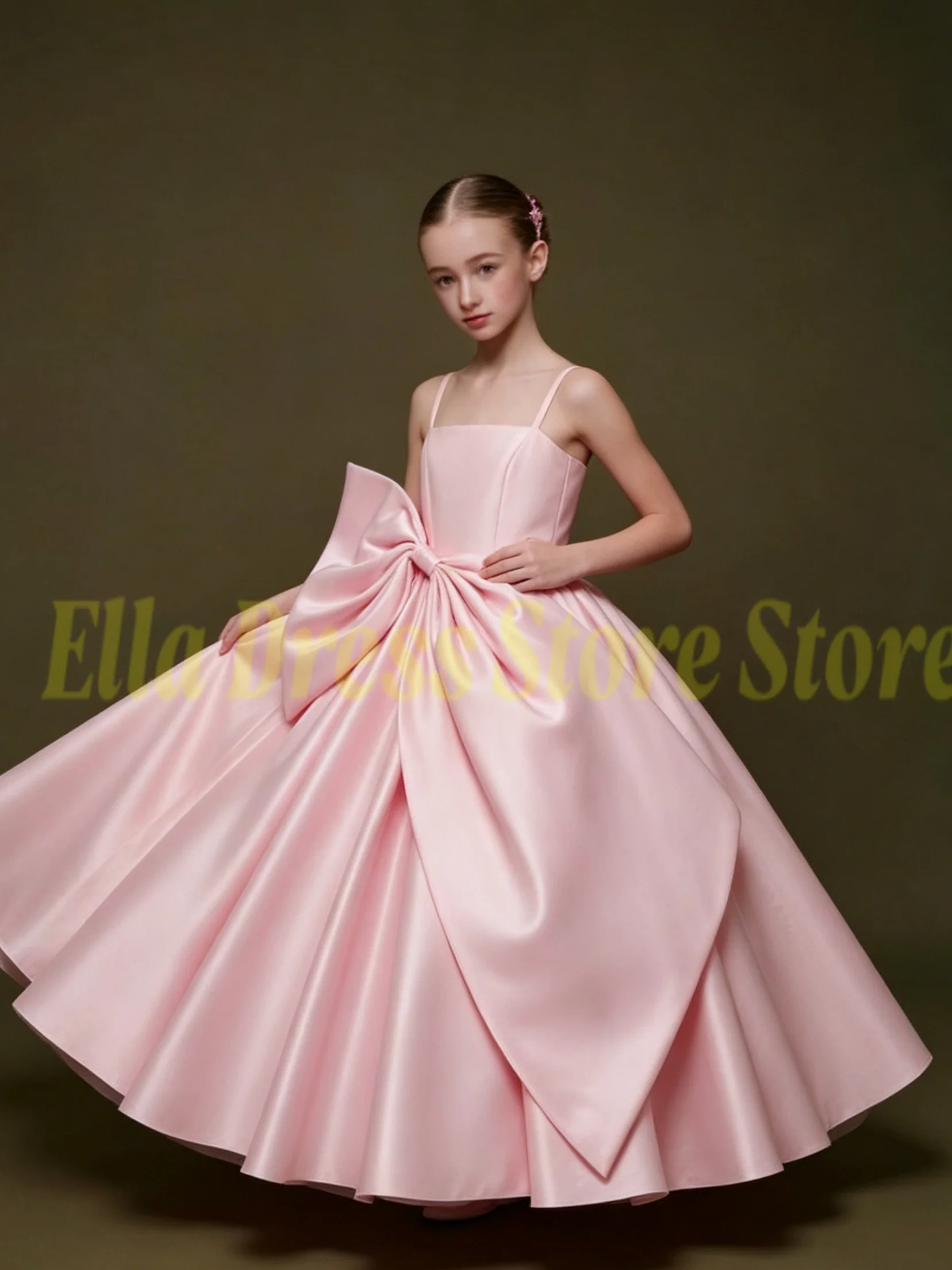 Großhandel Maßgeschneidertes Satin-Kleid für Kleinkinder und Kinder, Niedliches Schönheitswettbewerbskleid mit Schleifenriemen, Hochzeitskleid, Kinderballkleid, 1. Kommunionskleid – Detail 1