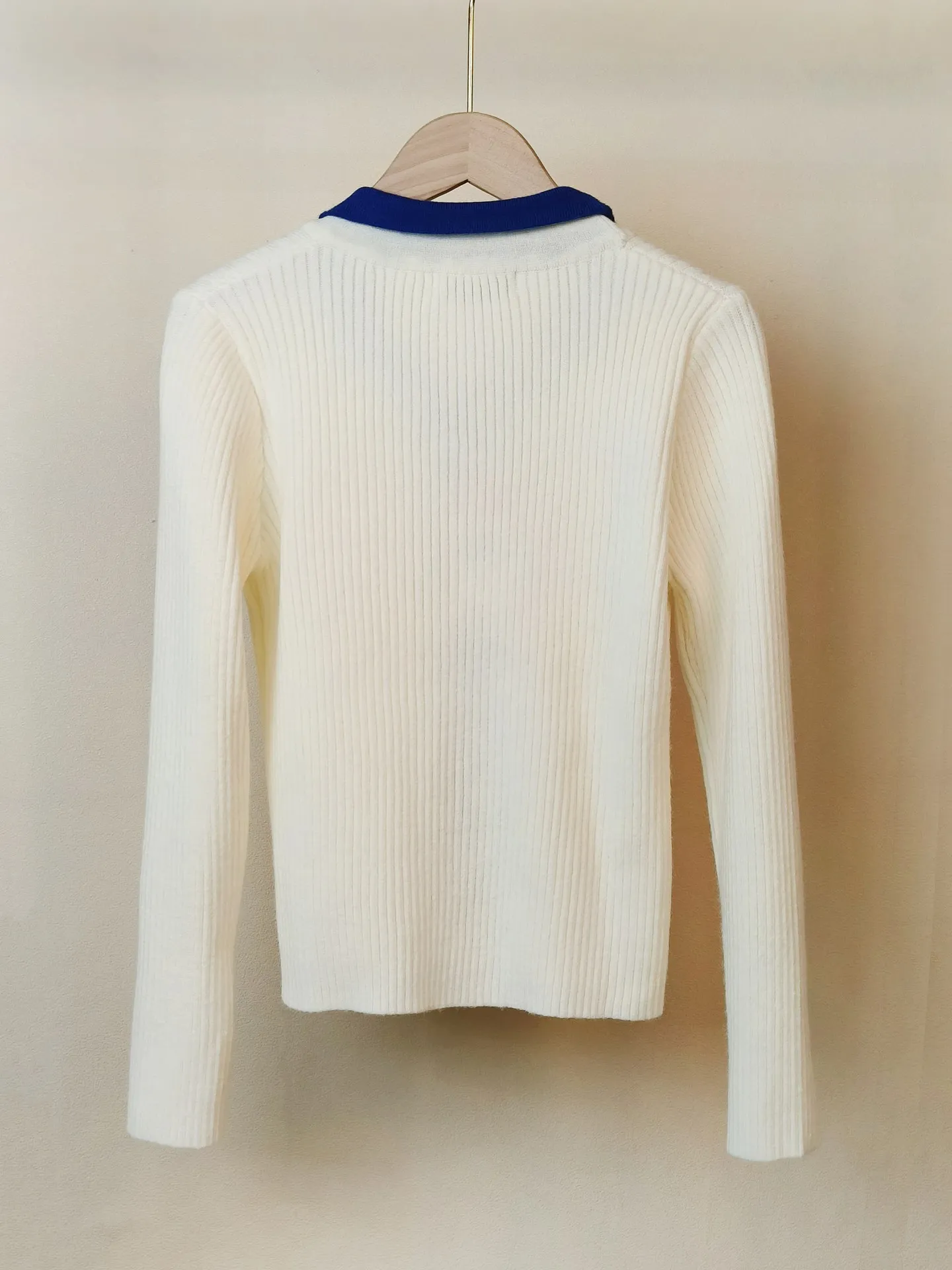 

Ele Белый вязаный свитер, женский внутренний свитер, модный для поездок на работу, облегающий крой, длинный свеч, V-Ne, полиэфирное волокно