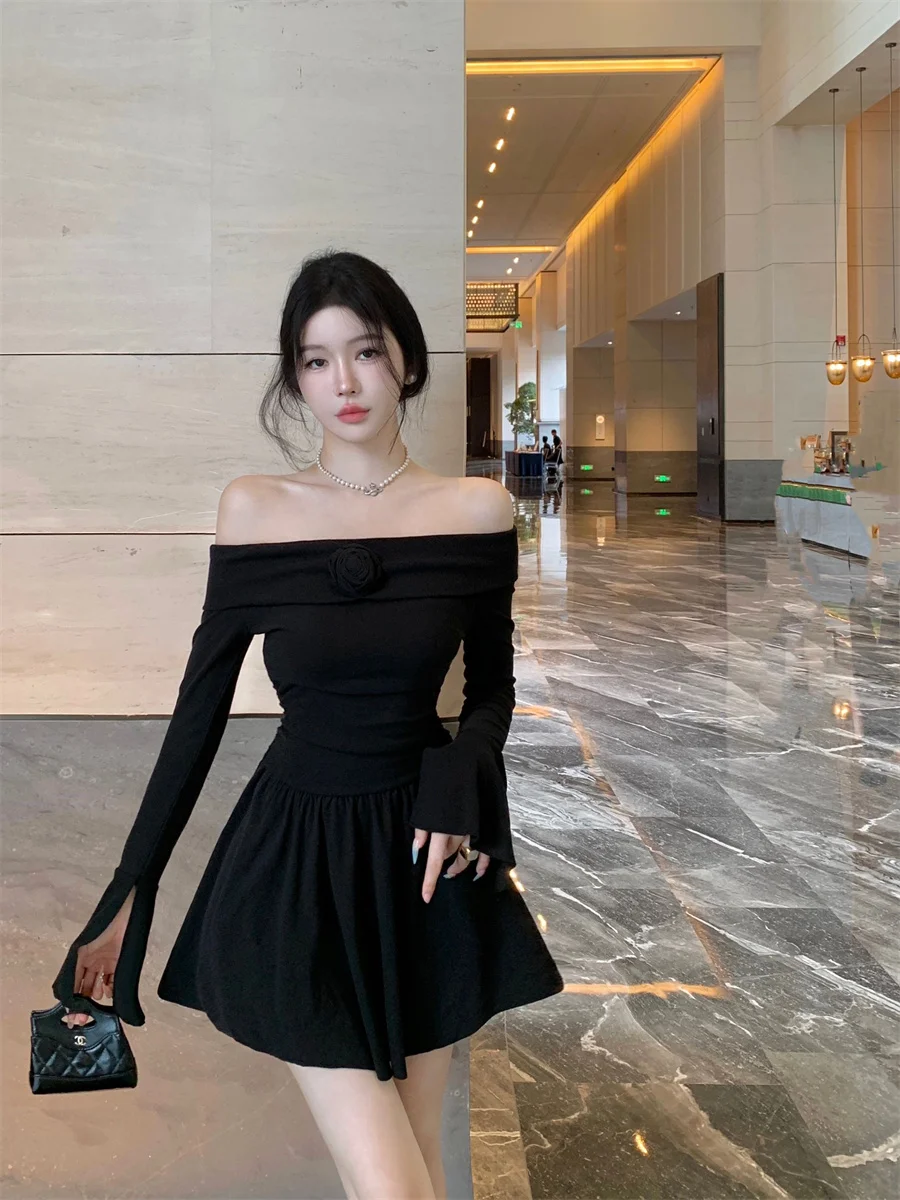 Kadın Mini Elbise Seksi Tek kelime Omuz Uzun kollu Dar kesim Siyah A-line Parti Kulübü Sonbahar Kış 2024