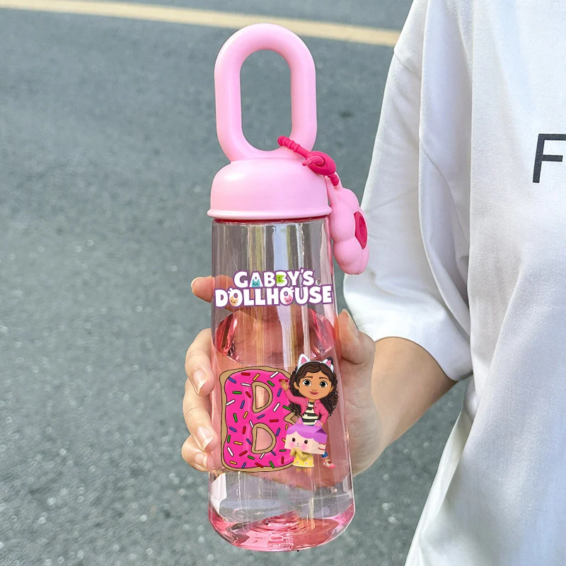 

Gabby Dollhouses Water Bottles 500ml Kids Kawaii Letter A-Z Cup Children Outdoor Sport Travel Plastics Mug Girls Birthday Gift