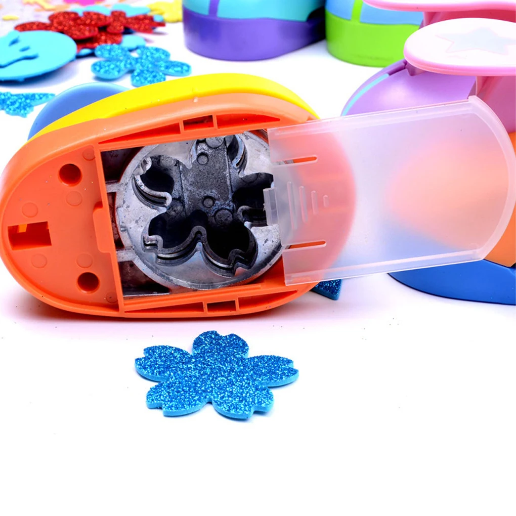 Portable DIY Embossing Punches Circle Punches Flower Furador Heart Punch Machine Paper Cutting Hole Punch Rounder Cutter