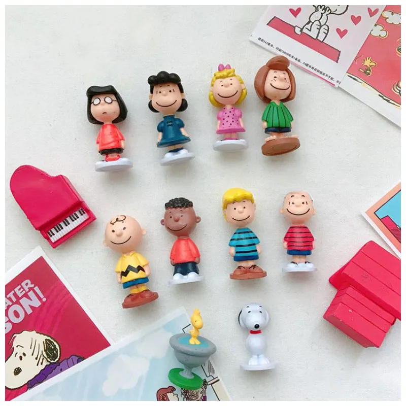 Kawaii Snoopy 12Pcs Figure Set Cute Cartoon Character Figurines Desktop Ornament Collectible Model Doll Home Decor Display Gift