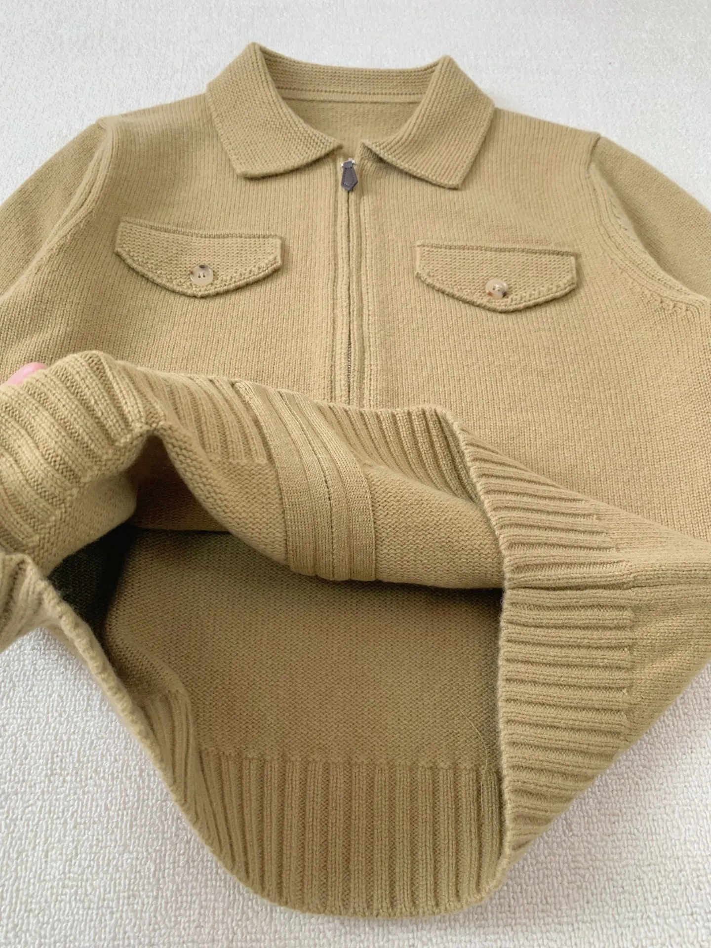 

2025 Spring New Women'S Fashionable Casual Versatile Lapel Zipper Knit Cardigan