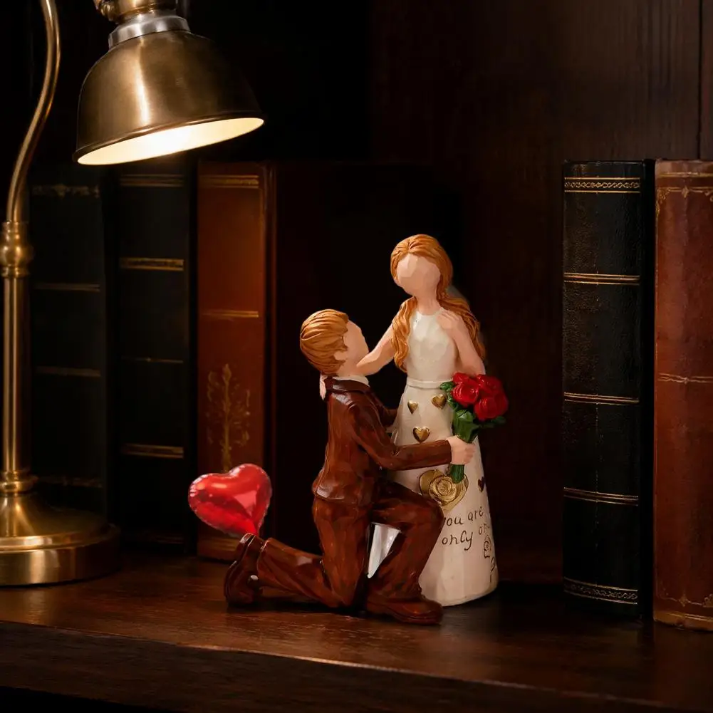 Stable Base Sculpture for Dressing Table Faceless Wedding Couple Figurine Resin Sculpture Anniversary Engagement Keepsake Room