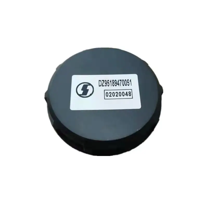 

Applicable to Delong new M3000X3000 steering oil tank cover direction oil kettle cover oil cup plastic cover original factory ac