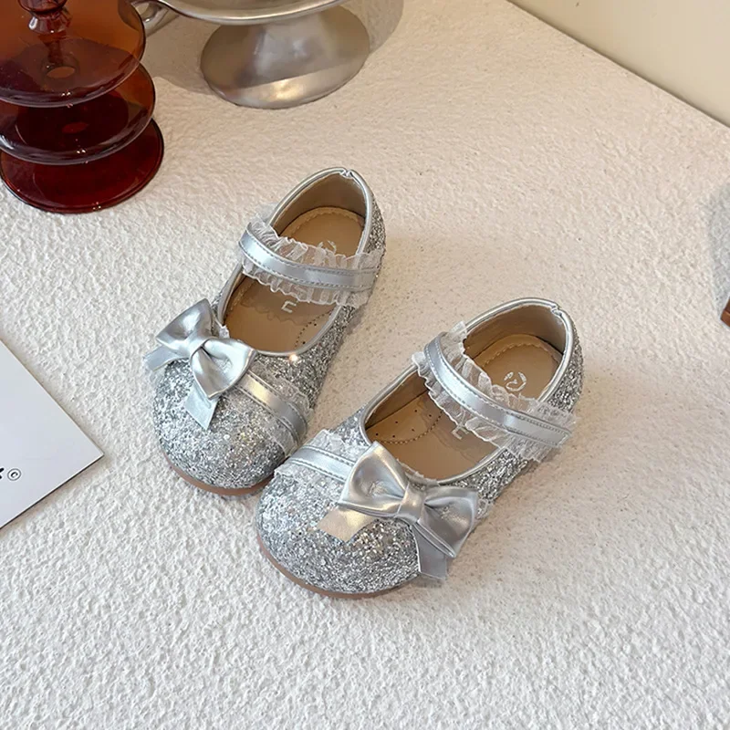 

Girls New Princess Casual Shoes Soft Sole Non-slip Bow Square Mouth Spring Autumn Shoes Crystal Baby Loafer