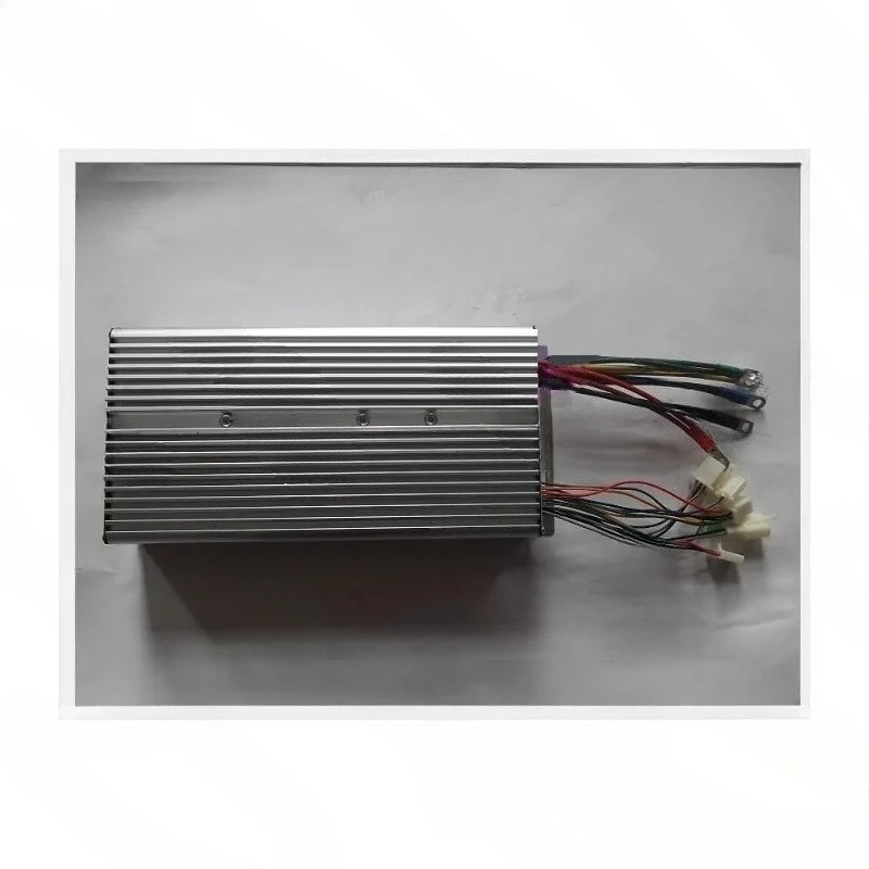 Интеллектуальный контроллер бесщеточного двигателя для модели трубки United Motor 1800W60V-36 BC636-18090