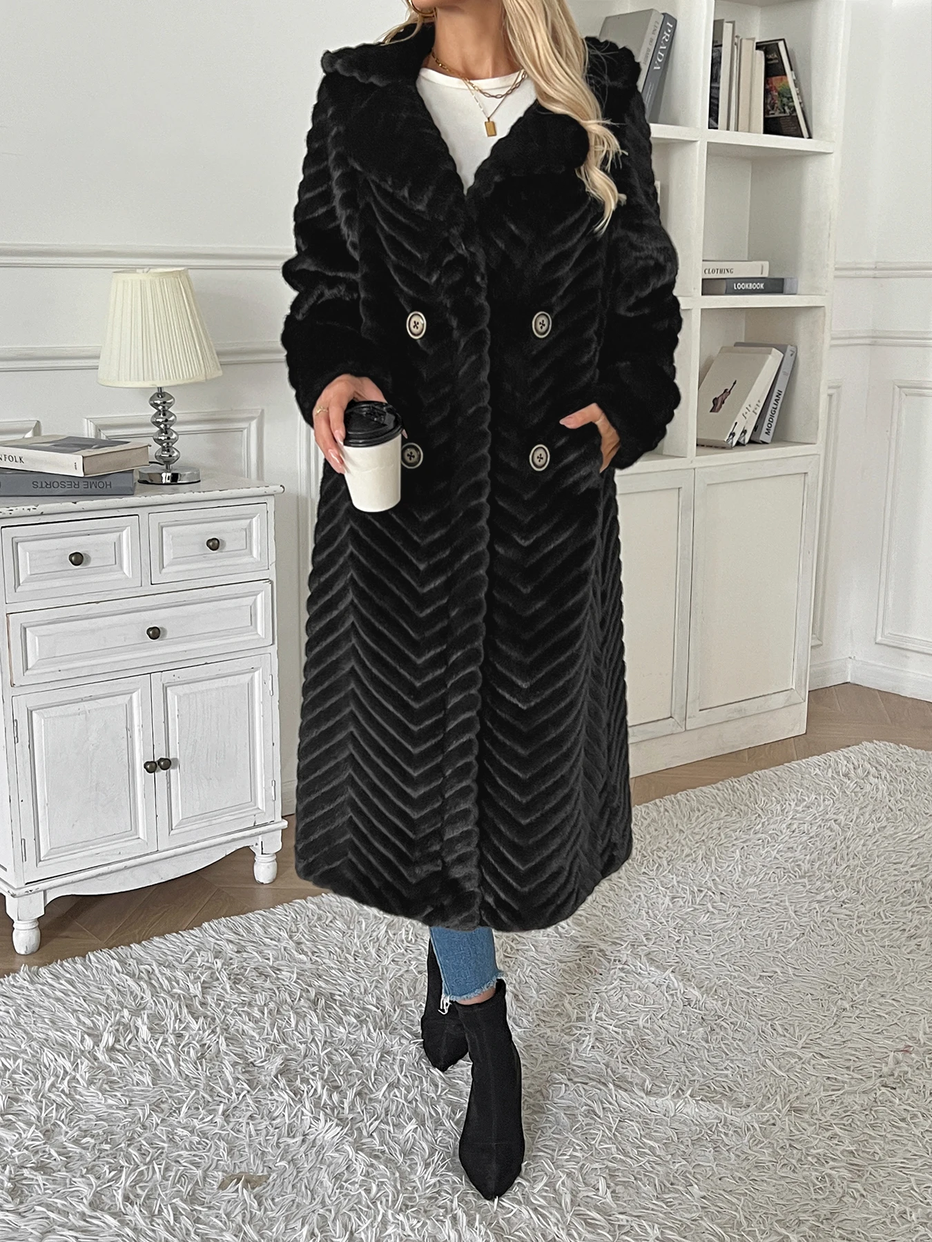 Faux fur long coat jacket lapel coat loose warm high-end ladies coat coat 2024 autumn winter new V-print