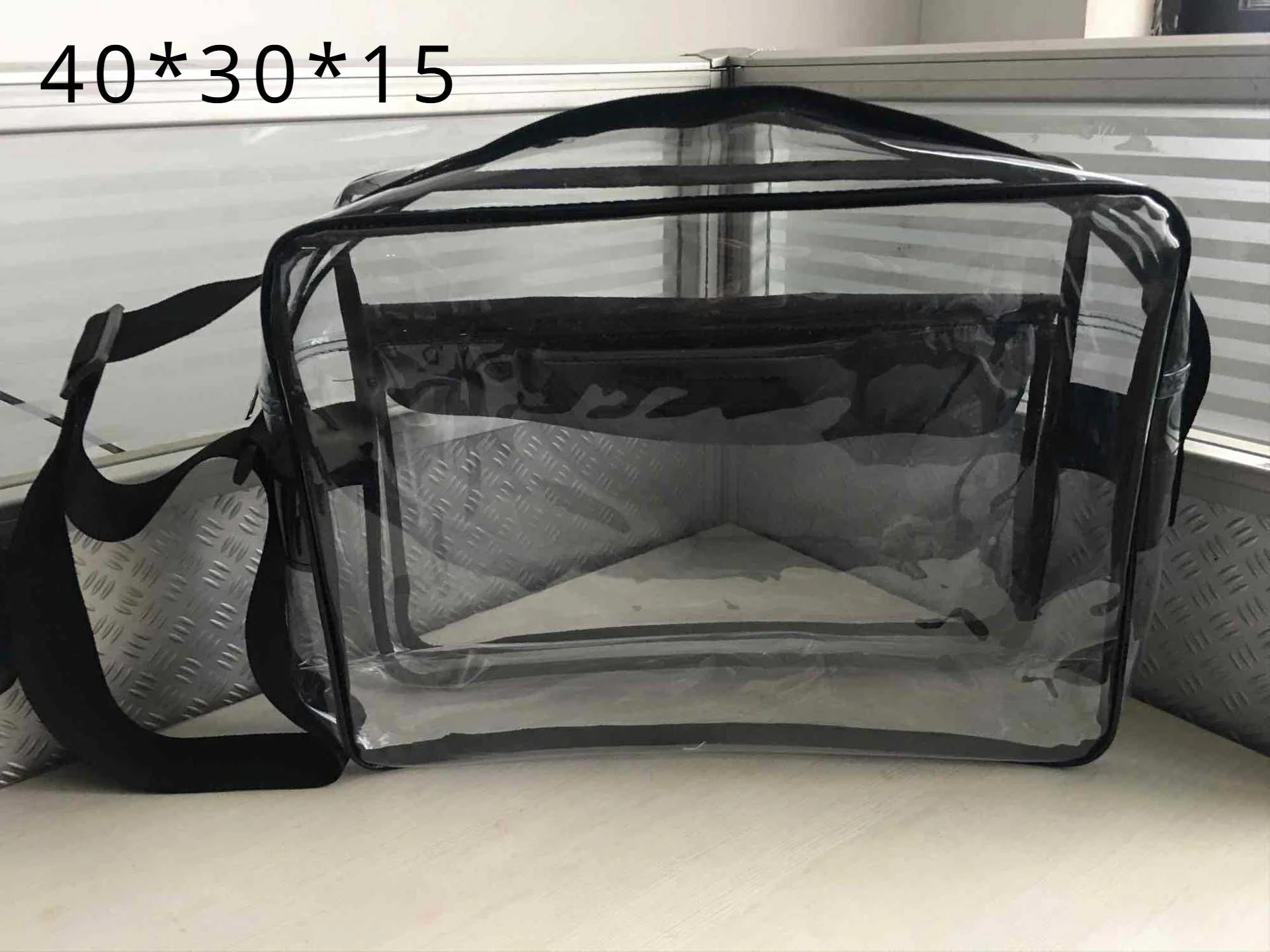 40 * 30 * 15 Malaysian Horizontal Transparent Black Anti-static 17 Inch PVC Shoulder Bag Anti-static and Dust-free Bag