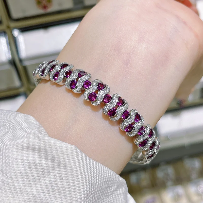 Cameo Fashion Jewelry Bracelet Autumn New S925 Silver Plated Platinum Inlaid Natural Magnesium Aluminum Garnet Bangle