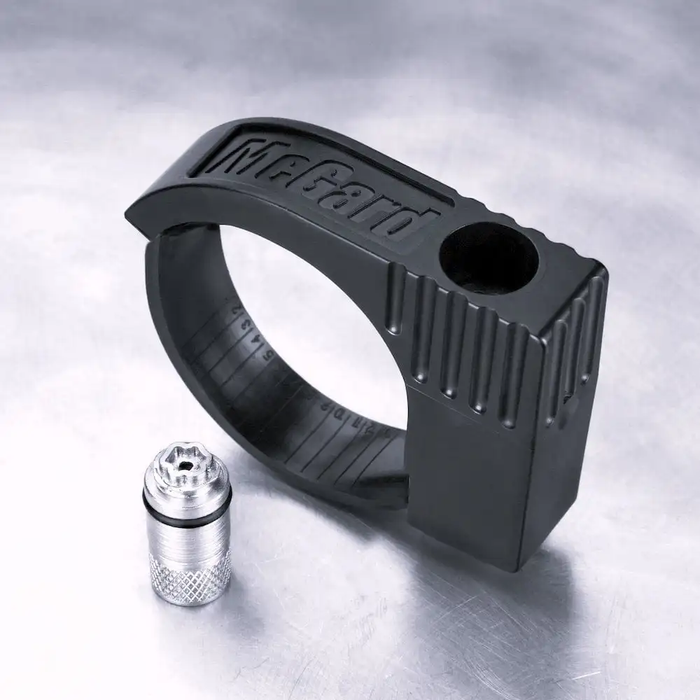 

Tailgate Lock - Universal Fit (Includes 1 Lock / 1 Key)