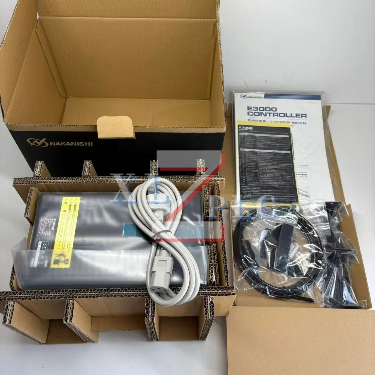 

Новый оригинальный контроллер E3000 NE211, блок управления шпинделем 230 В