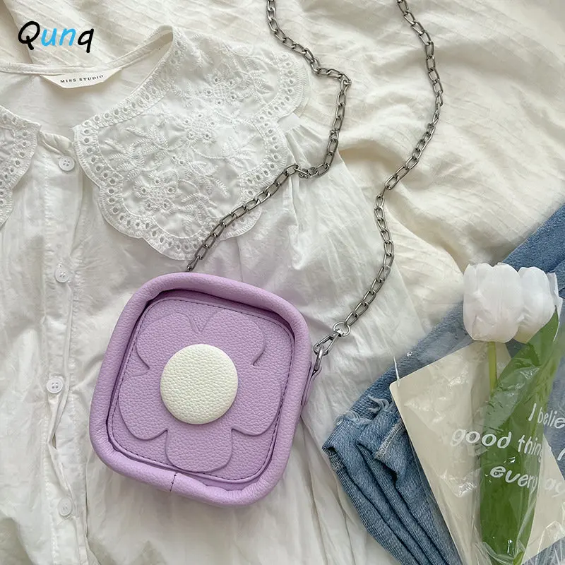 Qunq-uma bolsa de ombro para meninas, bolsas casuais para crianças, resistente ao desgaste, mini flores sólidas e lindas, corrente quadrada, moda verão, nova, 2023