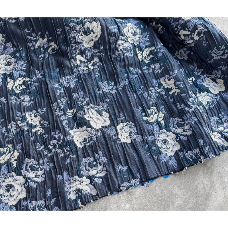 White Rose Deep Blue Pleated Jacquard Muscle Fabric Creative DLY Handmade Bag High-end Clothing Decoration Designer Fabric