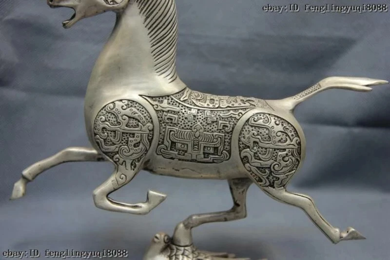 Chinese Folk White Copper Silver Horse Stepping on Flying Swallow Horse Statue