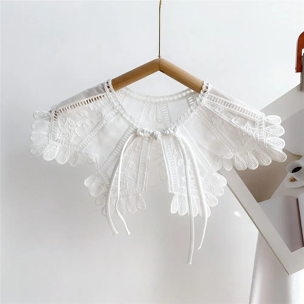All-match Cape Lace Fake Collar Hollow Out Cloak Blouse Shoulders Fake Collar Korean Style Wraps Crochet Flower Scarves Female