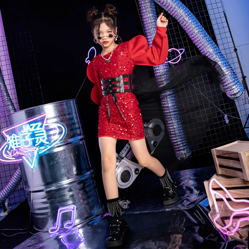 

Girls Jazz Dancing Outfits Red Sequin Dress Black Cloak Suit Children Clothing Ballroom Hip Hop Dance Performance Wear DQL8758