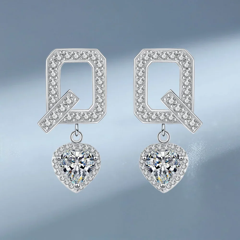 2ct Moissanite Diamond Letter Q Drop Earrings for Women, Blinking Platinum Pt950 Gold Earrings Lady Wedding Fine Jewelry Gift