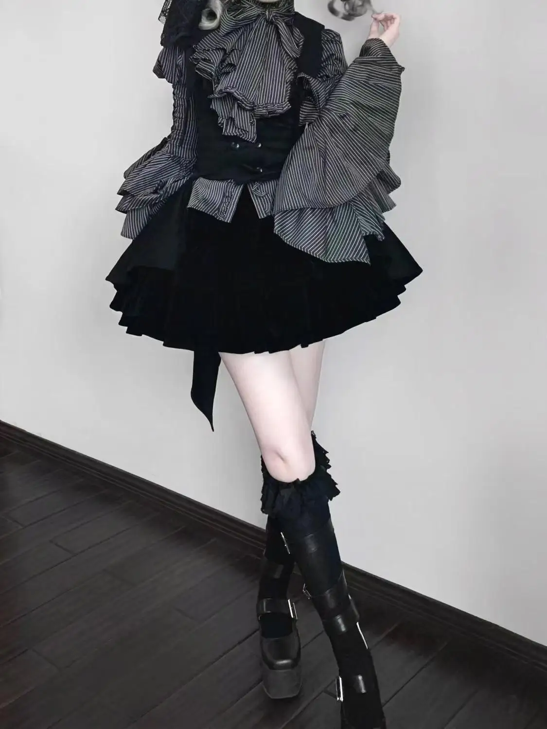 Winter Gothic Lolita Elegant 3 Piece Sets Women Y2k Stripe Design Blouse+ Retro Vets + Pleated Chic Skirt Female Korea Fashion view 6