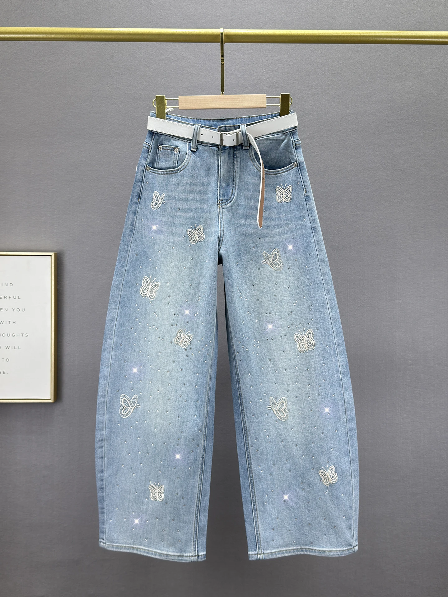 

High Waist Loose Fit Glitter Embroidered Women's Jeans Spring 2026 Slimming Effect European Sle Cotton Stretch Denim