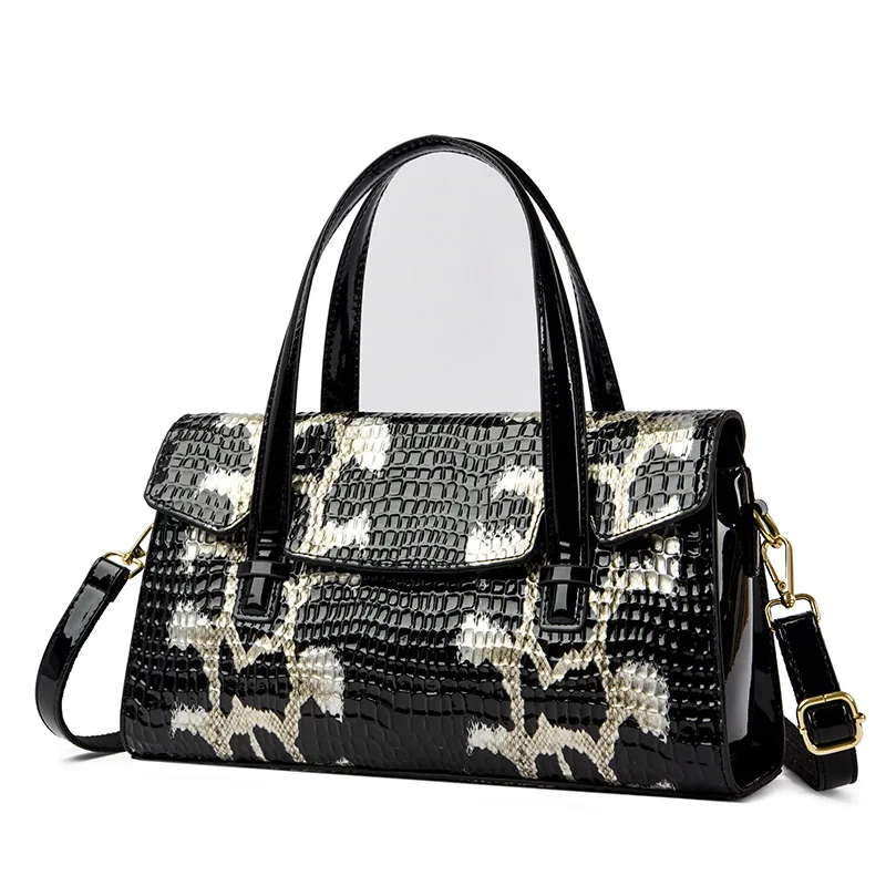 

Crocodile Pattern Patent Cow Leather Tote Handbags For Women 2024 Designer Large Capacity Female serpentine Shoulder Bags сумка