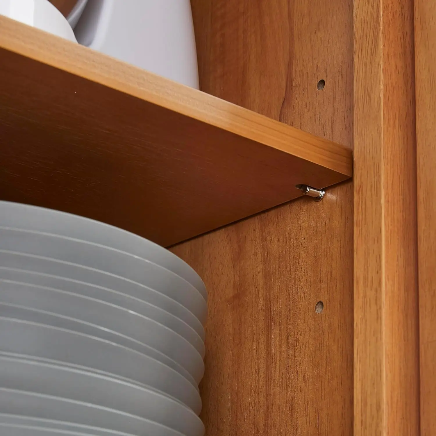 Despensa Oak Cottage de Home Styles, marrón