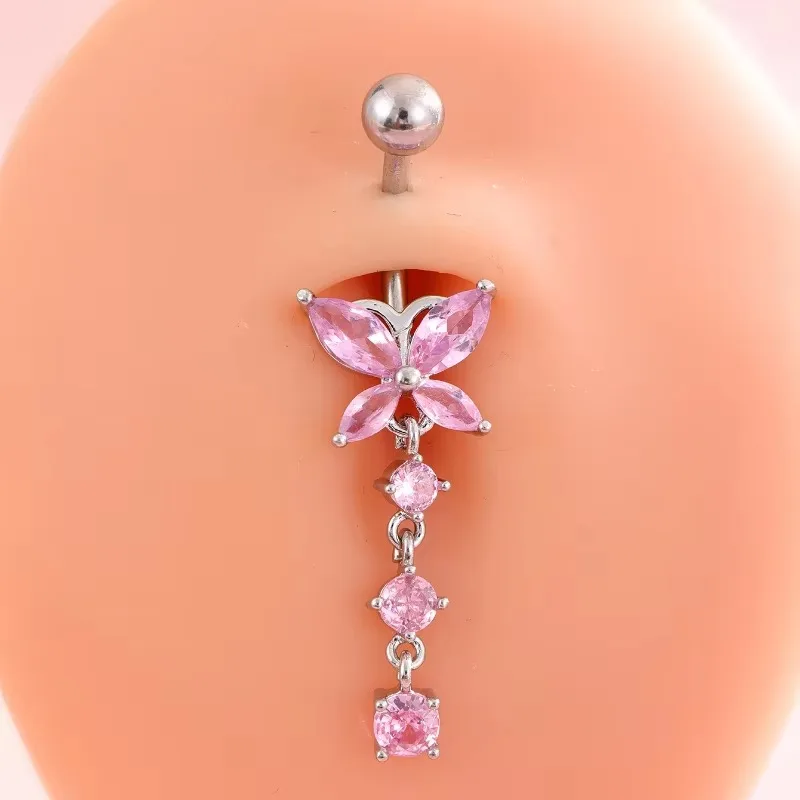 Modische rosa Kristallkronen-Bauchnabelringe aus Edelstahl mit langem Anhänger in Schmetterlings- und Herzform für Damen-Schmuck. – Detail 5
