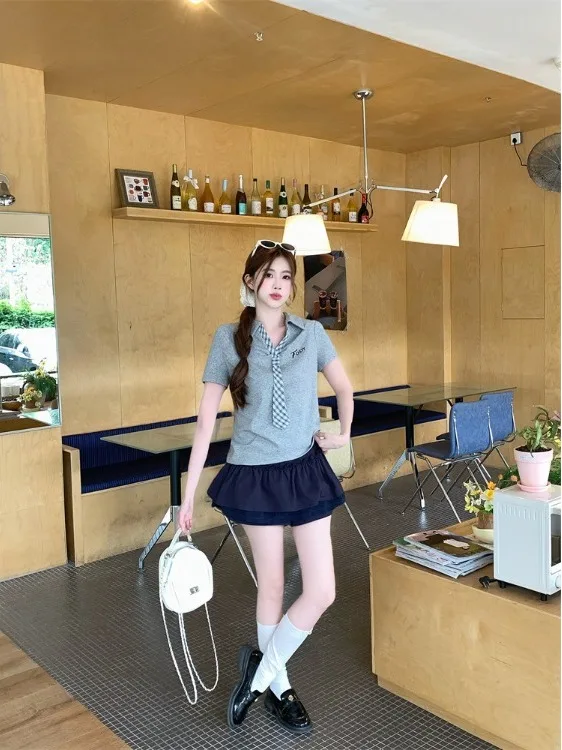 

Gray V-neck Short Sleeve T-shirt Women's Shirt Short Style with Plaid Collar Tie Large Size Breathable Lightweight Summe...