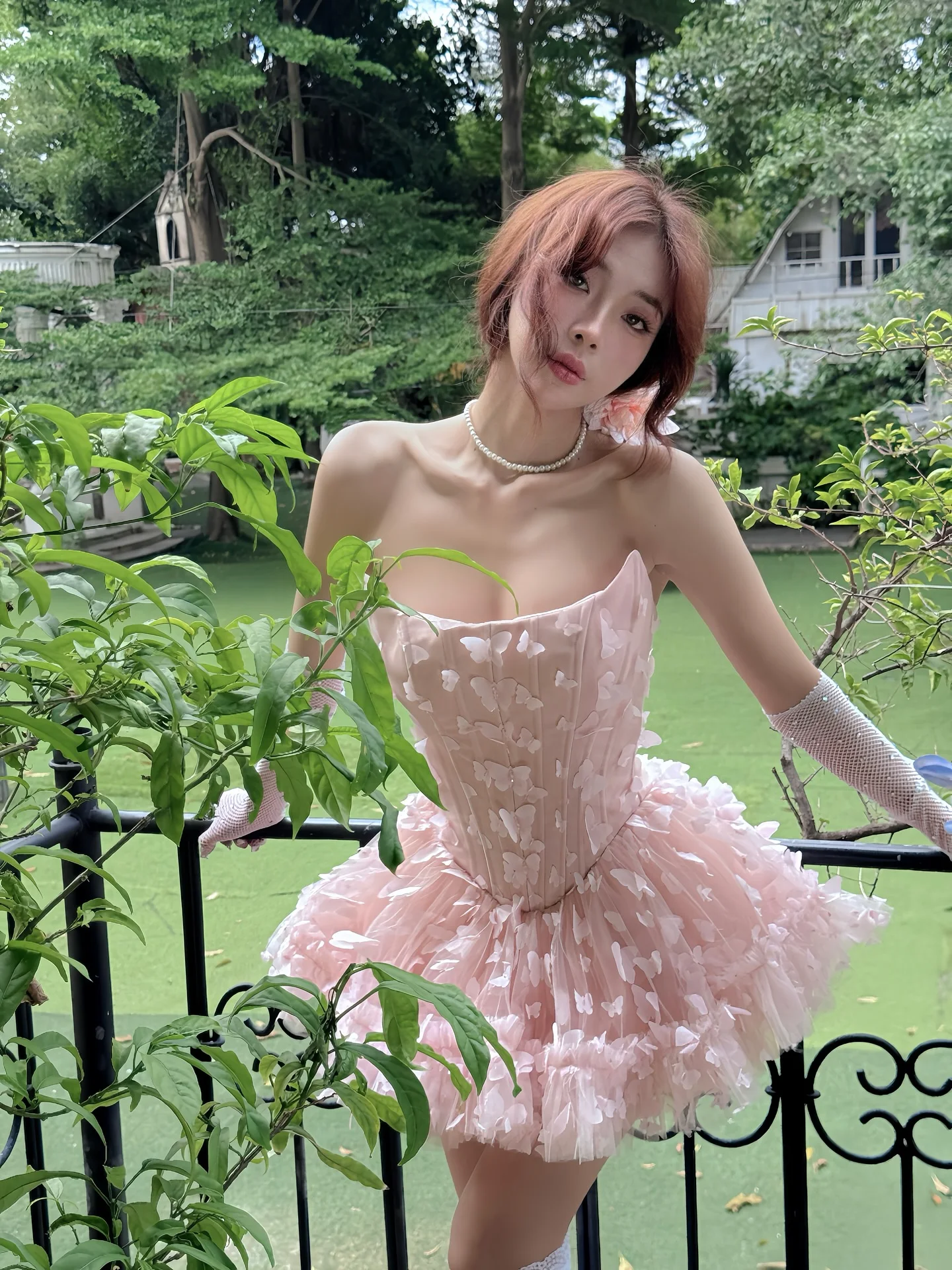 

Customized Pink Ball Gowns Strapless Evening Dress Prom Dress Bespoke Occasion Gowns Sweep Train Organza Appliques High Quality