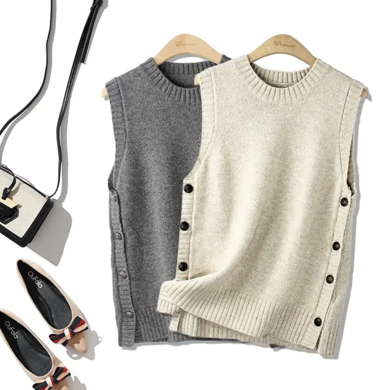 New Sleeveless Knitwear Japanese Kam Shoulder Vest Sheep Sweater Tank Top Women\'s Design Feels Small